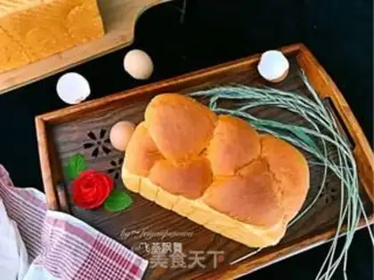 Make Tomato egg toast step 16