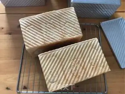 Make Chinese milked toast step 18