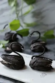 Make Black Swan Puff step 19