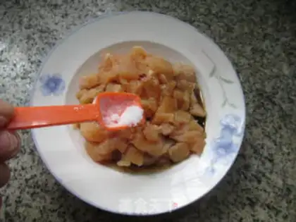Make Soybeans fried chicken chest step 3
