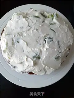 Make Chocolate naked cake step 16