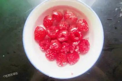 Make Rainbow Juice step 4