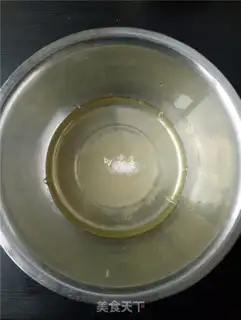 Make Strawberry cream cake step 5