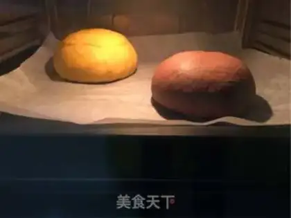 Make Five roses and bread step 2
