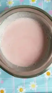 Make Strawberry Moose step 2