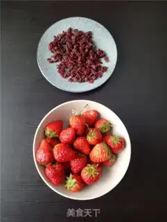 Make Strawberry cream cake step 12