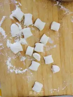 Make Frozen meat buns step 12