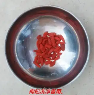 Make Silver Ear Lotus soup step 2