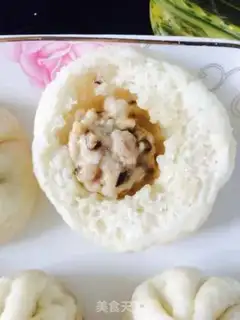 Make Frozen meat buns step 18