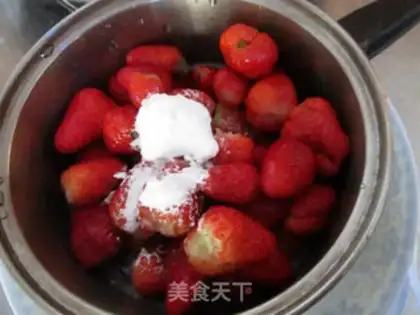 Make Strawberry butter, double pudding step 4