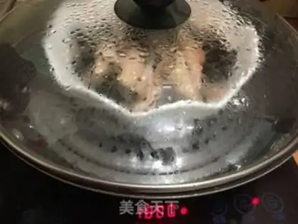 Make Wood-eared chicken feet step 9