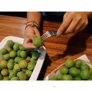 Make Blue plum wine step 2