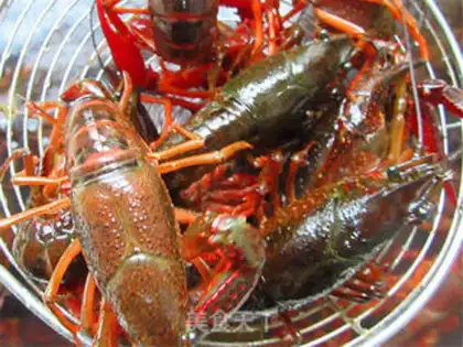 Make Spicy crawfish step 0