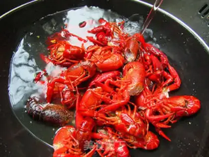 Make Spicy crawfish step 2