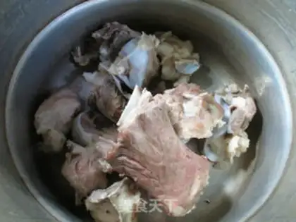 Make Pondlebone soup step 1