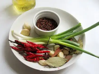 Make Spicy crawfish step 3