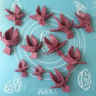 Make Chip orchid cookies step 10