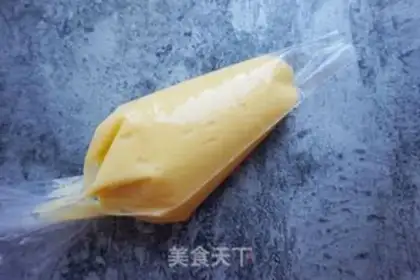 Make Butter and fruit puffs step 8