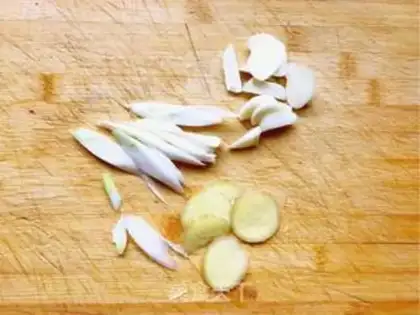 Make Roses and chickens step 2