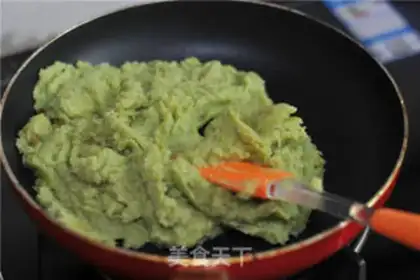 Make Green bean paste step 7