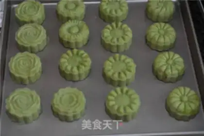 Make Green bean paste step 8