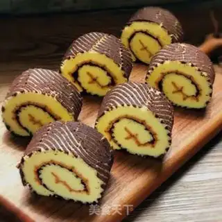 Make Woodcake rolls step 29