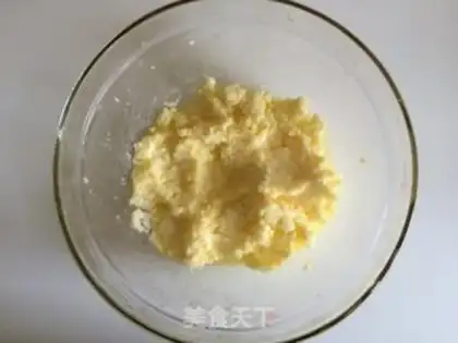 Make Sakura Cup crackers step 2