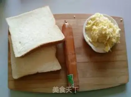 Make Cheese hot dog toast step 0