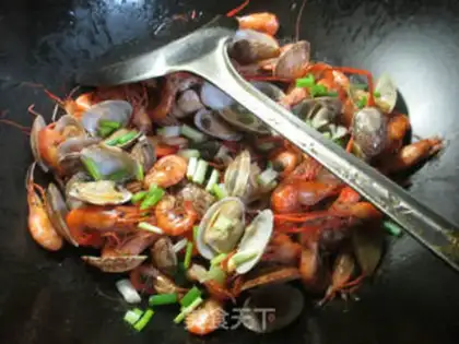 Make Flaming clams and shrimp step 8