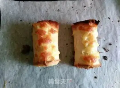 Make Cheese hot dog toast step 5