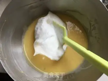 Make Double blueberry cake rolls step 7