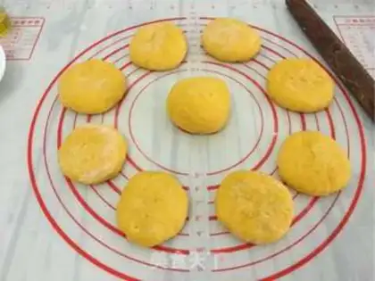 Make Sunflower carrot bread step 5