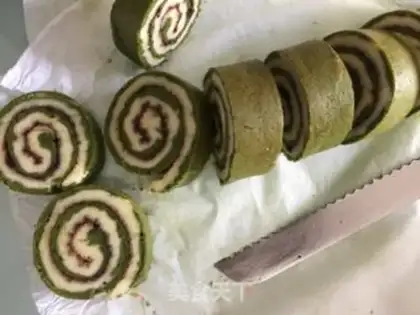 Make Double blueberry cake rolls step 17