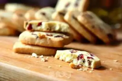Make Cranberry cookies step 15