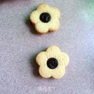 Make A flower-cracker step 9