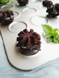 Make Sour cocoa cookies step 12