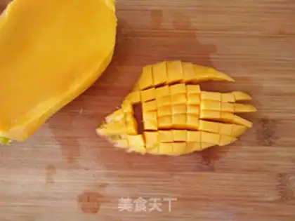 Make Blanca mango juice step 0