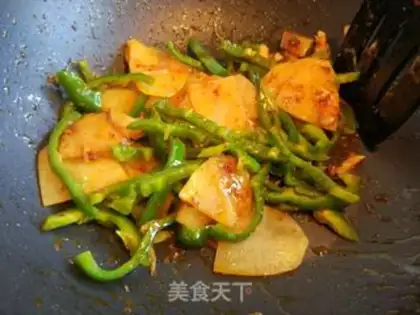 Make Spicy potato chips for a pig step 7