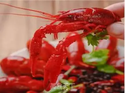 Make Spicy lobster step 0