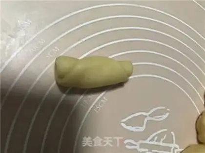 Make Rose loaf step 6