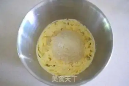 Make The melon butter tower step 2