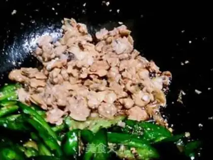 Make White meat and pepper step 7