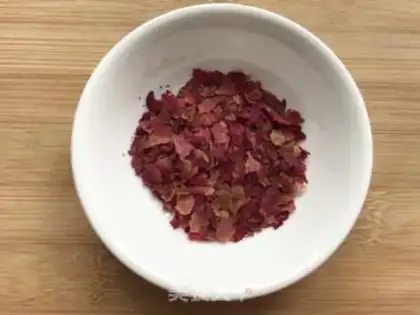 Make Rose Mountain medicine mud step 2