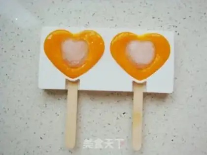 Make A mango popsicle with a heart step 4
