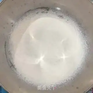 Make Pink little car cake step 2