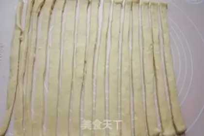 Make Blue rose basket step 17