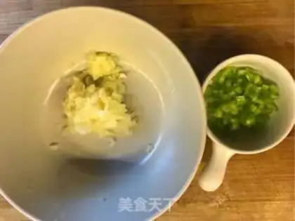 Make Garlic fan dishes step 7