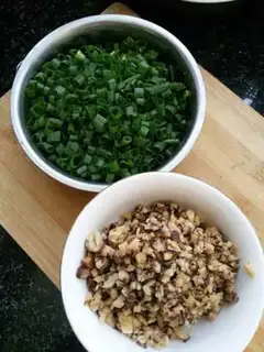 Make A fan bag of yogurt step 3