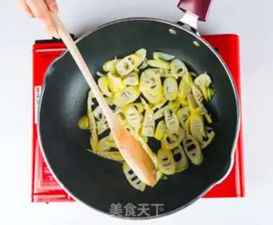 Make ♪ The veggies ♪ step 4