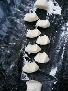 Make A fan bag of yogurt step 10